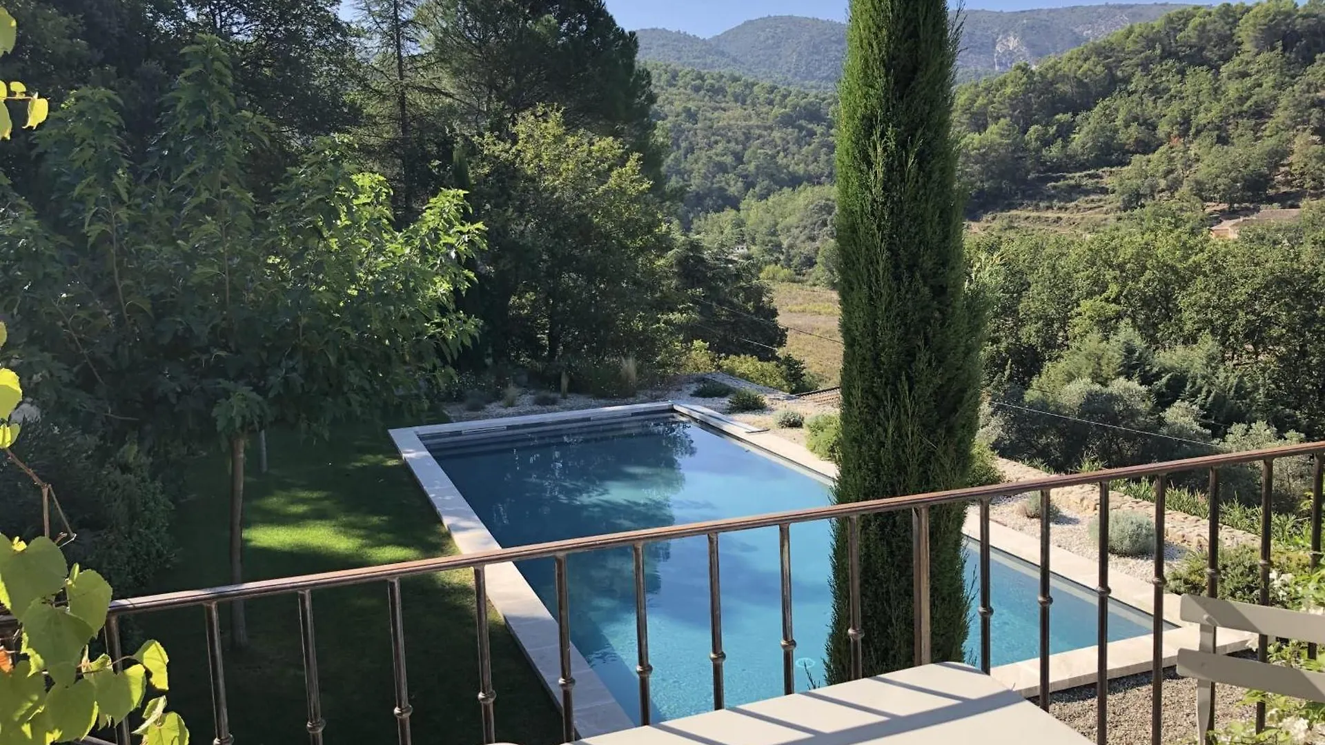 Holiday home La Belle Echappee Holiday Rental With Pool In Menerbes
