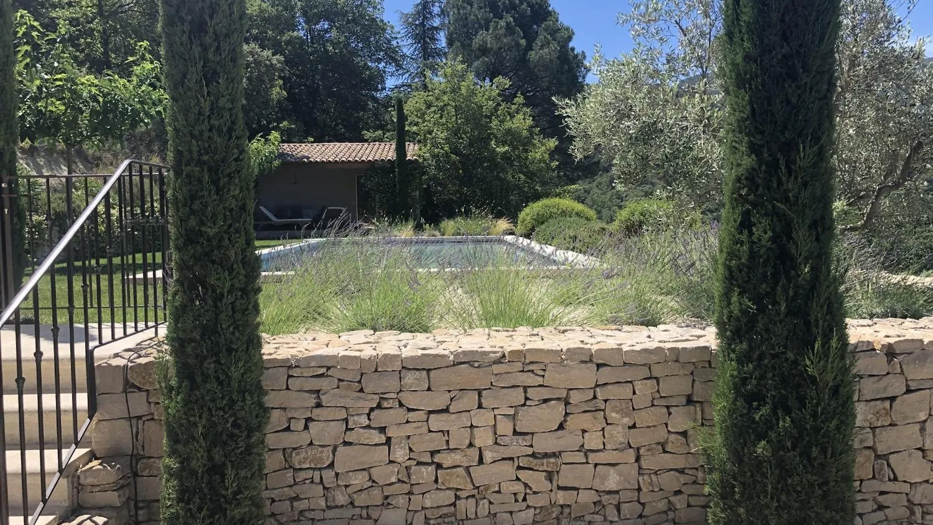 La Belle Echappee Holiday Rental With Pool In Menerbes 0*,  France